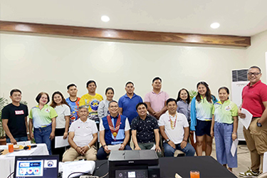 Pinangunahan ni PAI Secretary General Batangas 1st District Congressman Eric Buhain (gitna) ang panunumpa sa puwesto ng mga bagong halal na opisyal ng PAI Region 13 (Caraga) sa pangunguna ng pangulong si Dick Victor Carmona. Si Carmona ang National Exexcutive Vice President ng PBMLP Caraga. Nasa kaliwa si PAI Vice President Jesse Arriola at sa kanan si PAI Executive Director Anthony Reyes.